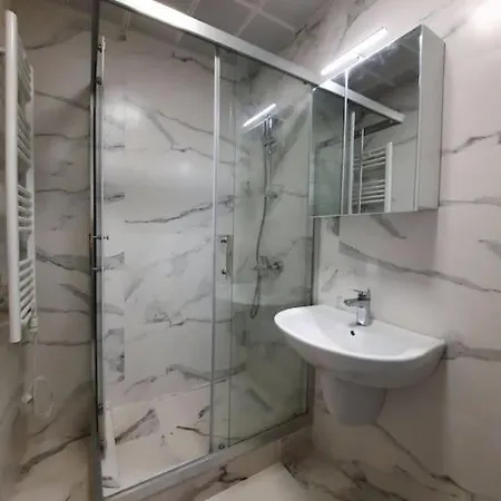 Апартаменты Cozy One-bedroom In Скопье